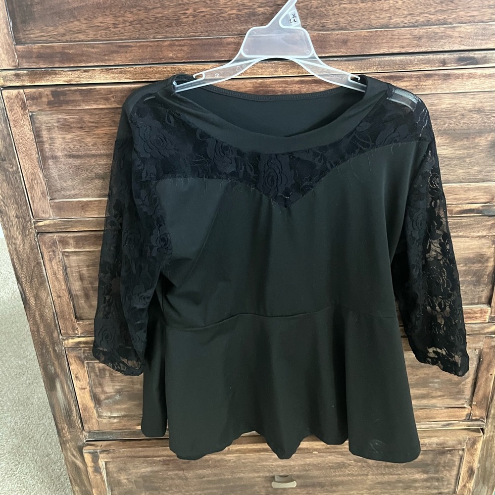 Lacey peplum top